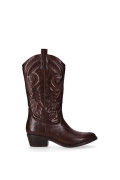 Chika 10 Cowboy boots with decorative embroidery