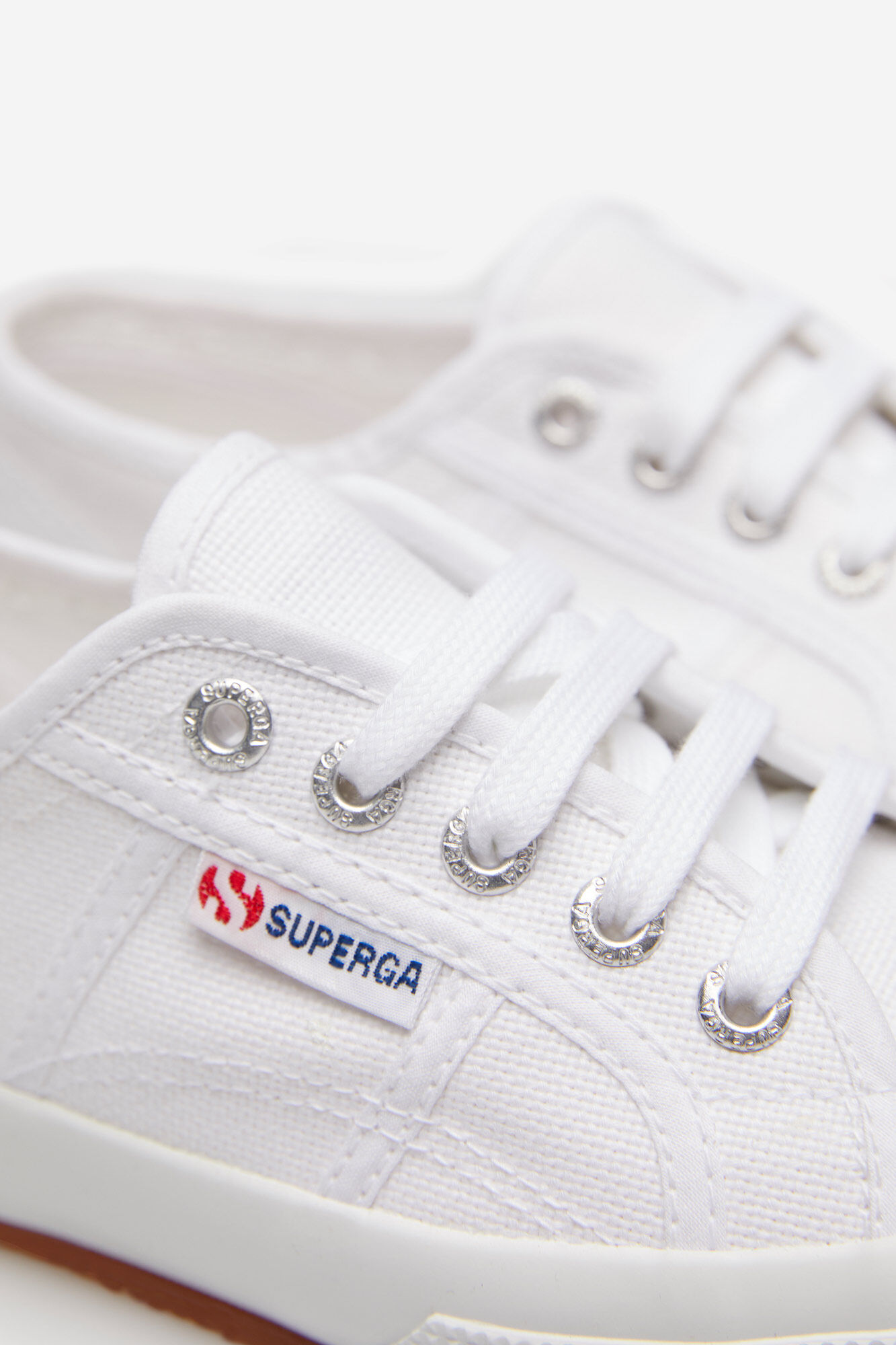 número monitor título Superga white trainer | Shoes | Springfield Man & Woman