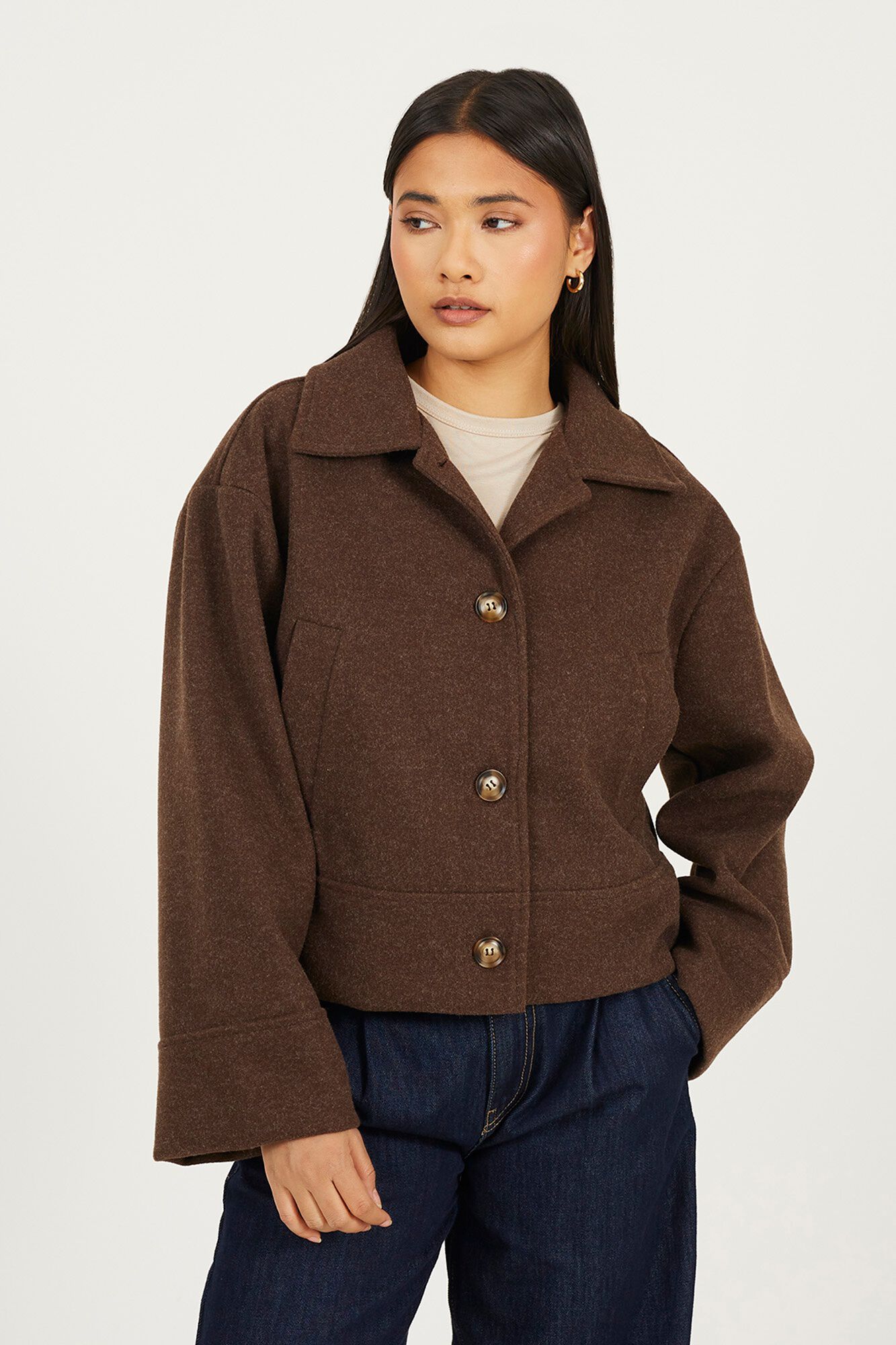 Brave Soul Chaqueta corta botones
