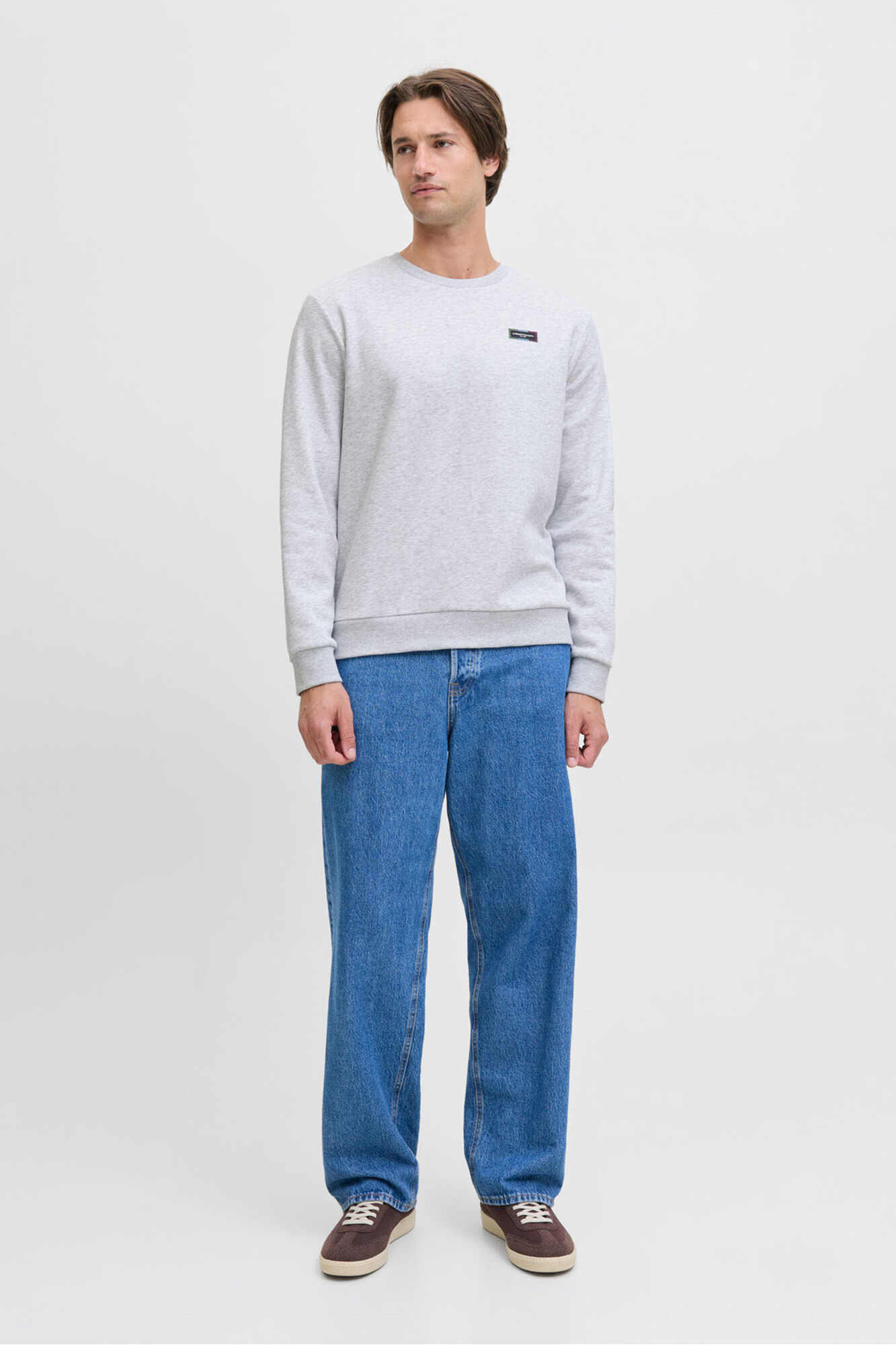 JJ REBEL Sweatshirt b&aacute;sico com logo