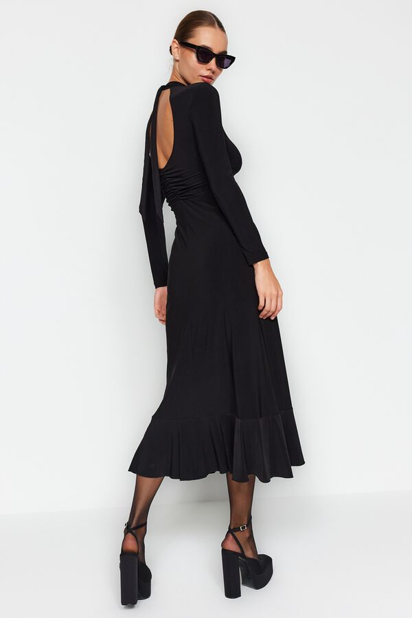Trendyol Midi dress with open back black