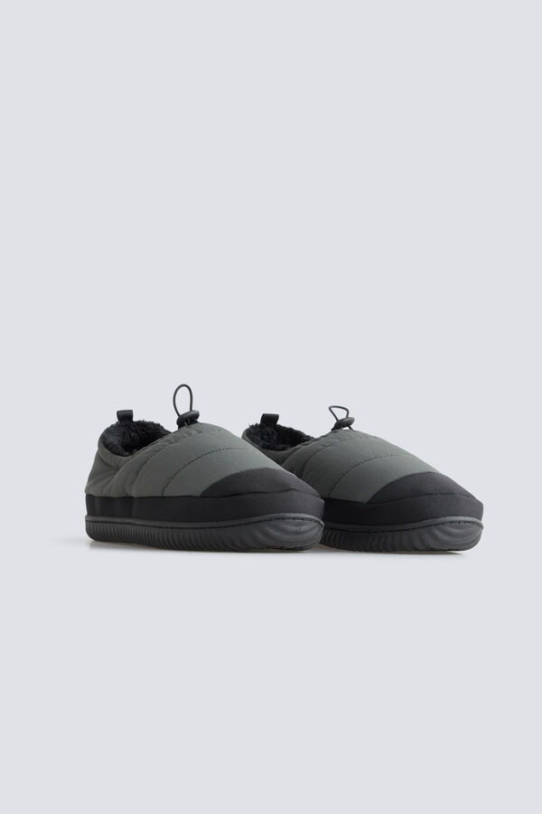 Springfield Mountain mule slipper green