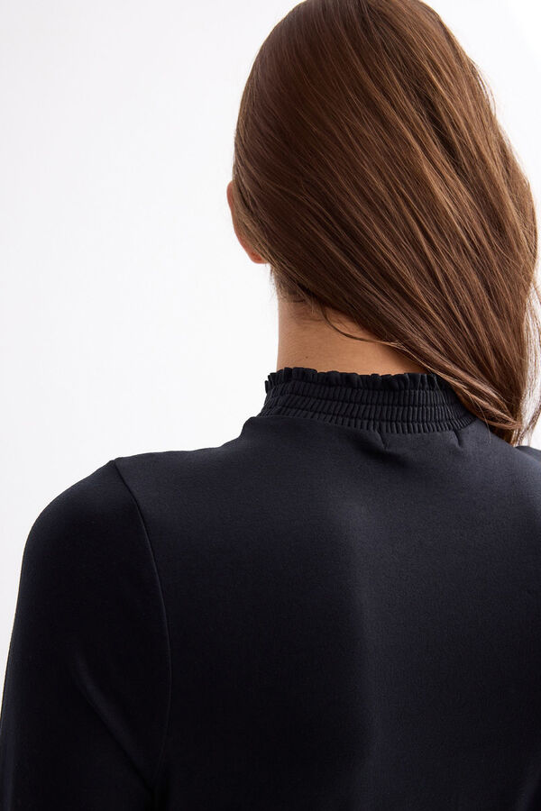 Inside Vestido Manga Larga Cuello Sub negro