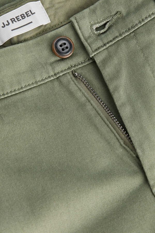 JJ REBEL Pantal&oacute;n chino slim tiro medio verde