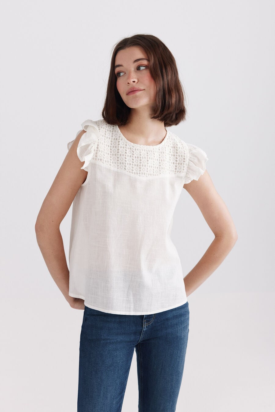 Blusa volantes crochet