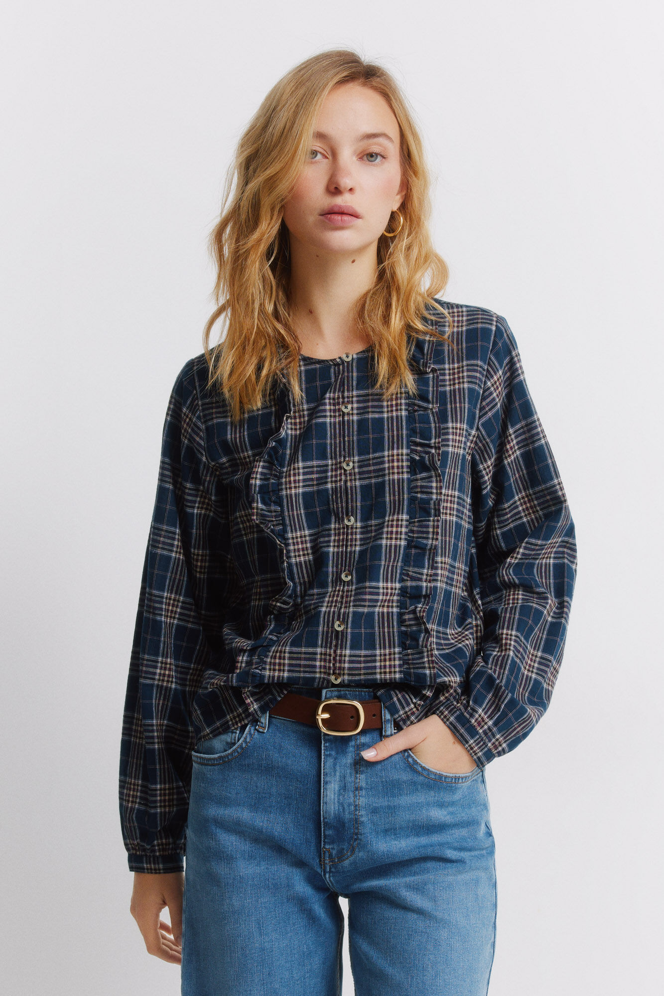 Springfield Blusa xadrez com folhos