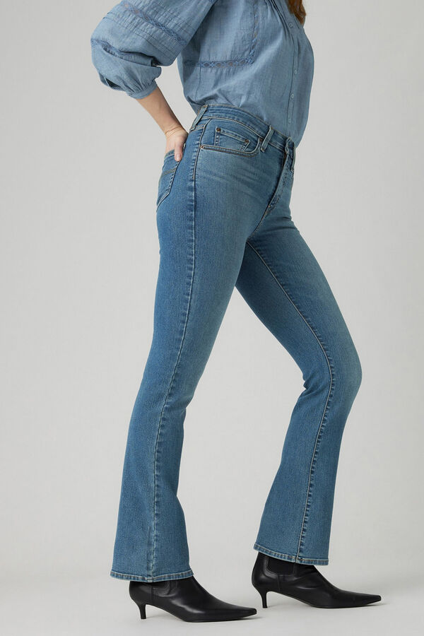 Levi's 725&trade;High Rise Bootcut Jean blue