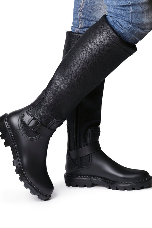 Toni Pons Botas de cano alto com fivela preto