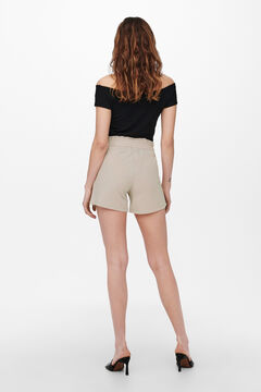 JDY Short detalle ondulado