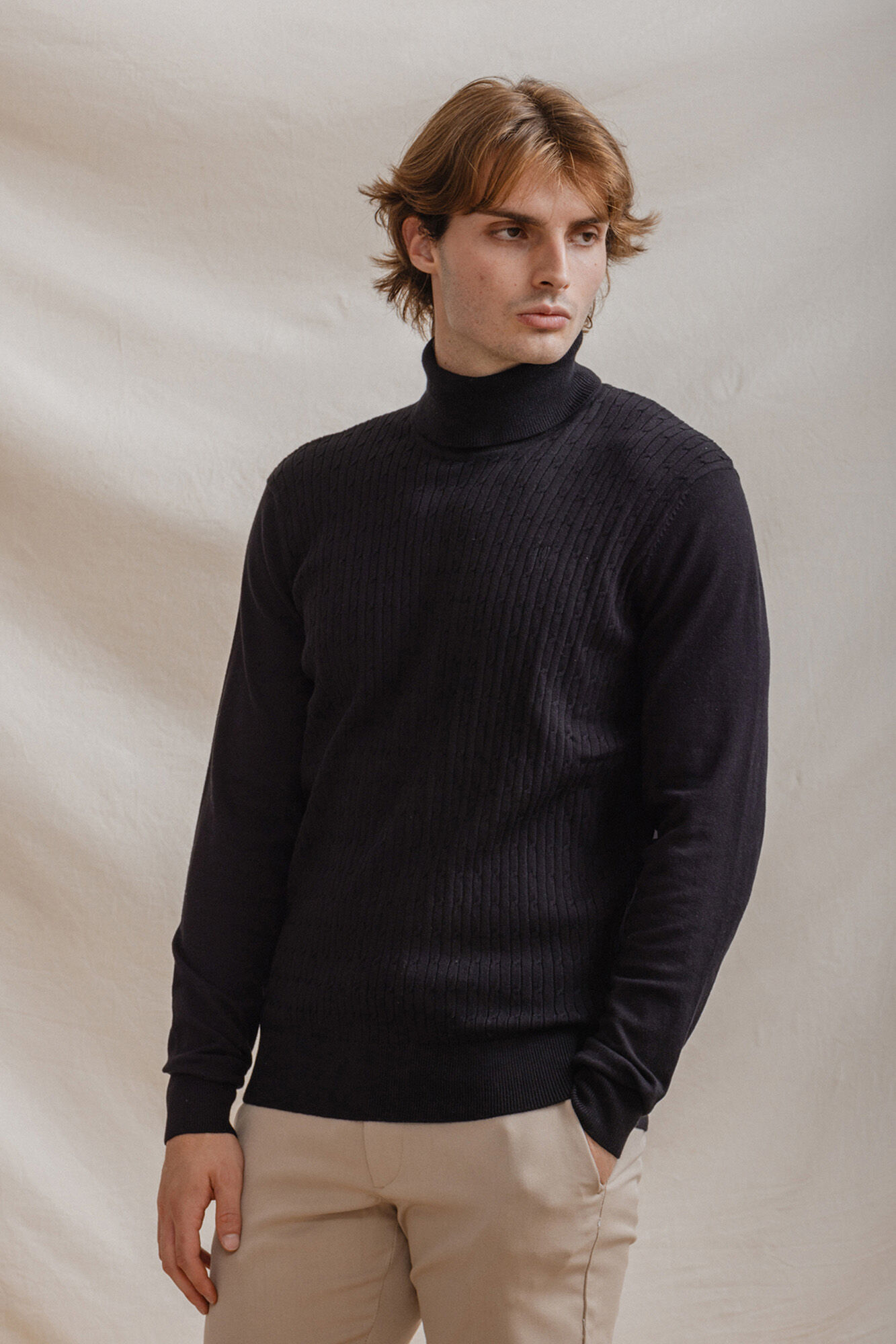 Celopman Jersey Nudos Cuello Vuelto