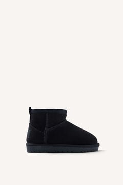 Gioseppo Australian boots with lining