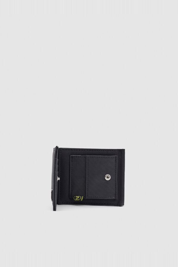 Inside Nylon compartment wallet black