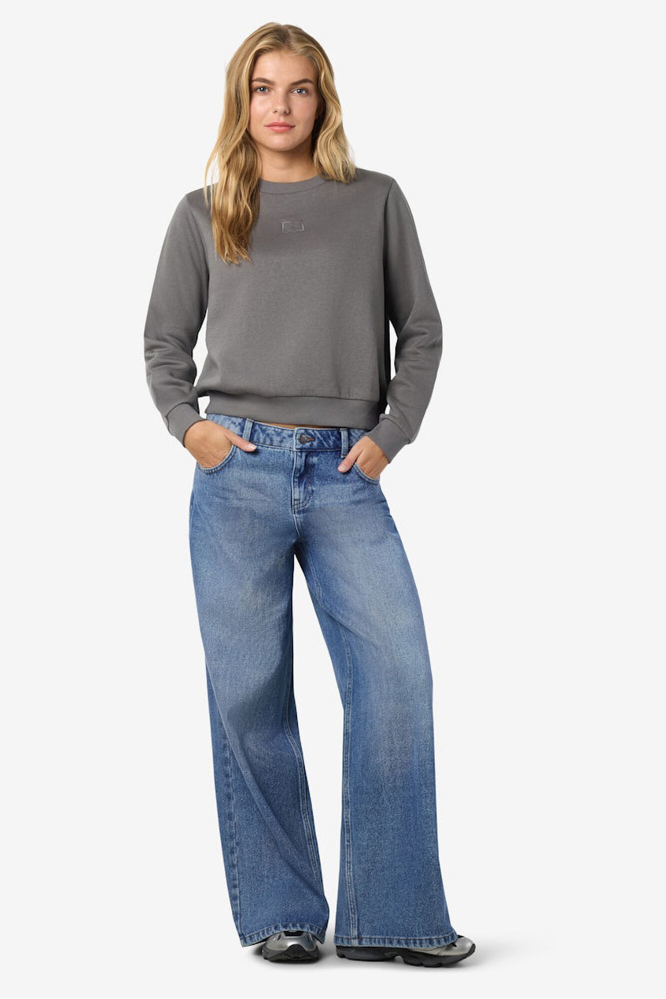 Noisy May bestickt Marken Sweatshirt