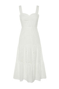 Trendyol Vestido midi bordados