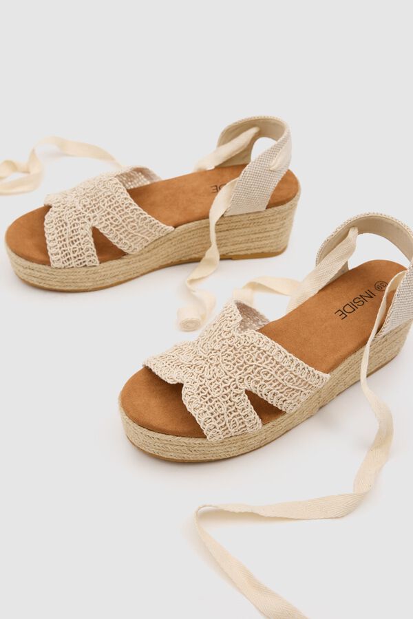 Inside Keilsandaletten aus Bast, Leinen und H&auml;kelstoff Beige