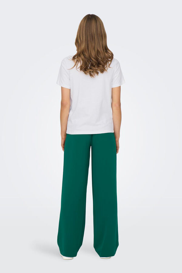 Only short sleeve shirt with embroidered details printed