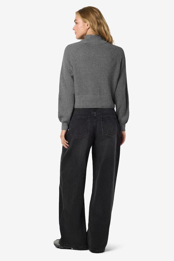 Noisy May jersey cuello alto canal&eacute; gris