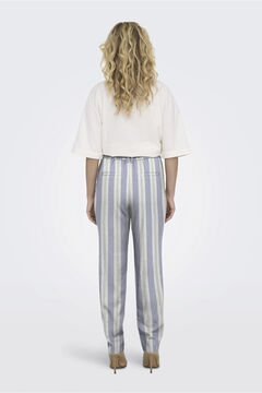Only Pantal&oacute;n fluido de lino corte cl&aacute;sico