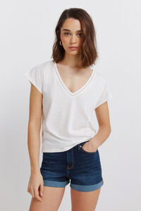 Springfield Lace V-neck T-shirt