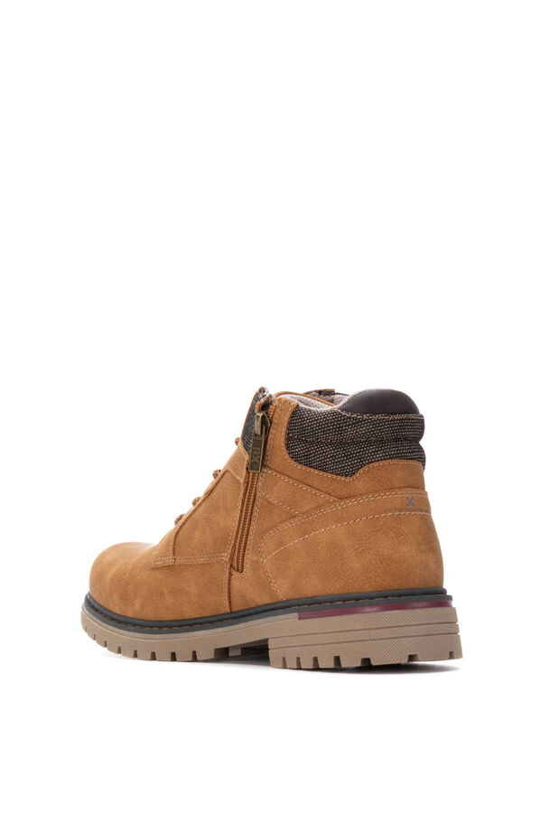 XTI Bota de amarrar vison