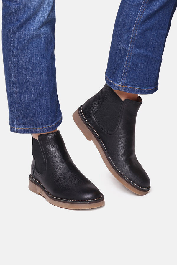 Toni Pons Leather ankle boot black