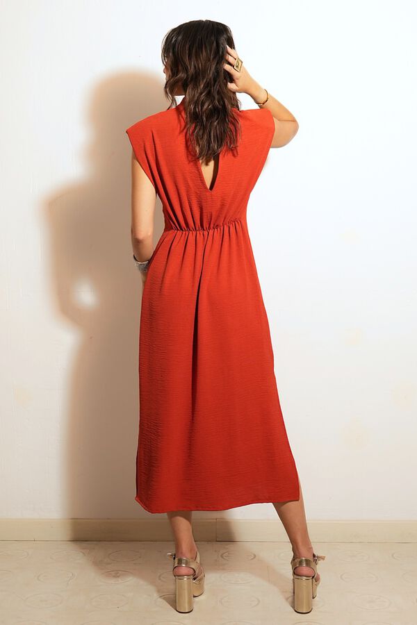 Cul Sac Midi dress with shoulder pads red