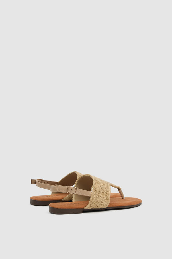 Inside Crochet toe sandal white