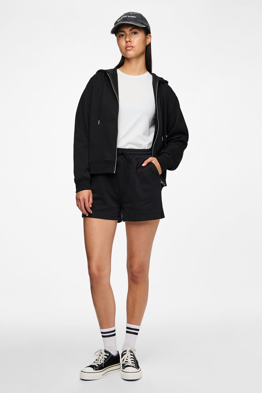 Pantalón corto deportivo