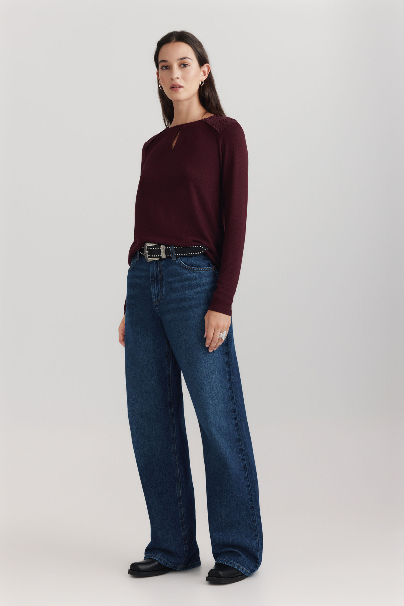 Springfield Crochet shoulder long sleeve T-shirt