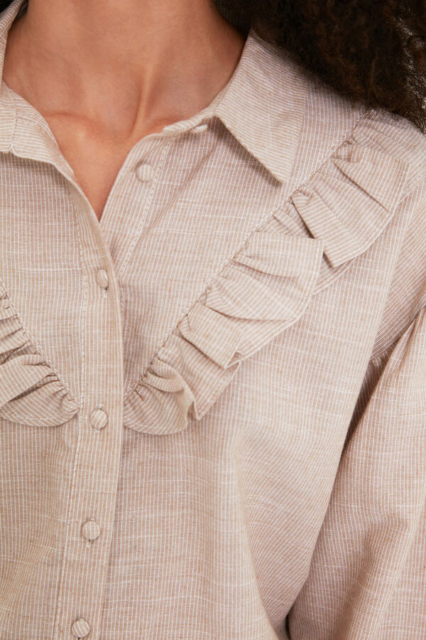 Trendyol Camisa detalle volantes beige