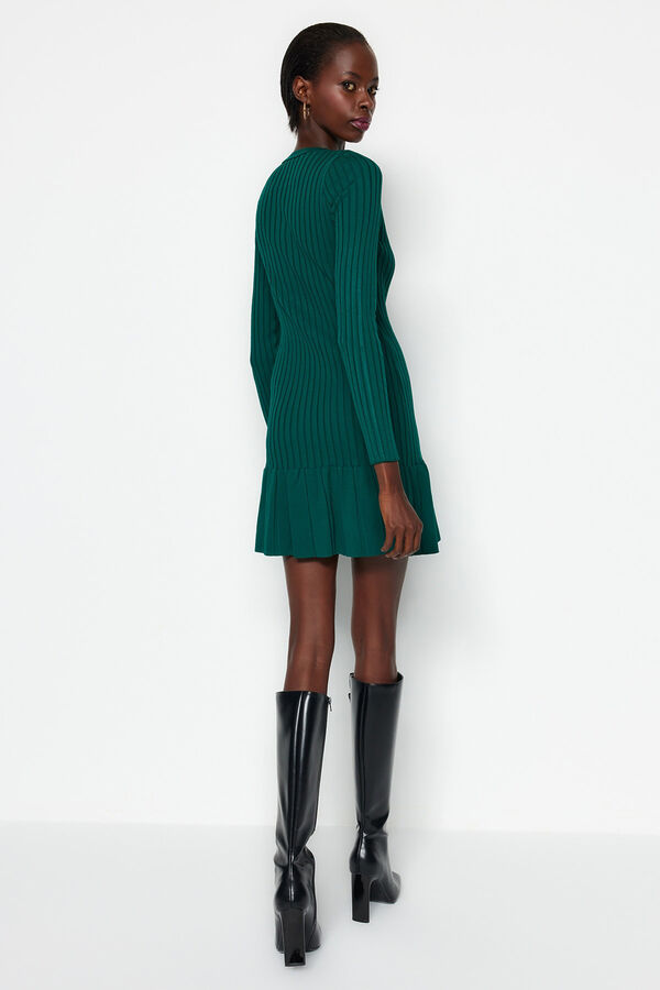 Trendyol Vestido plisado mini verde