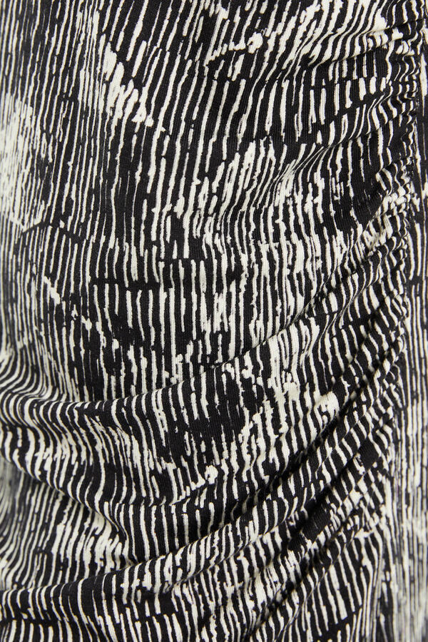 System Action Vestido largo estampado negro