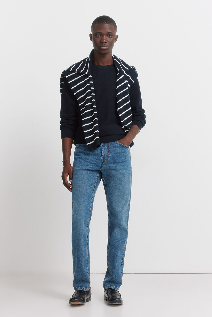 Jeans lavado medio oscuro skinny fit