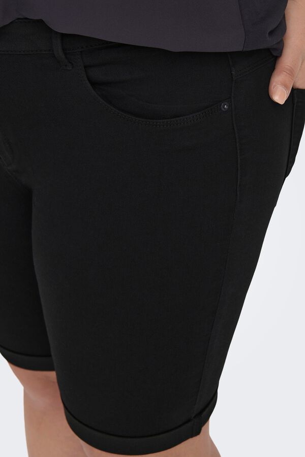 Only Carmakoma Shorts denim pitillo talla grande negro