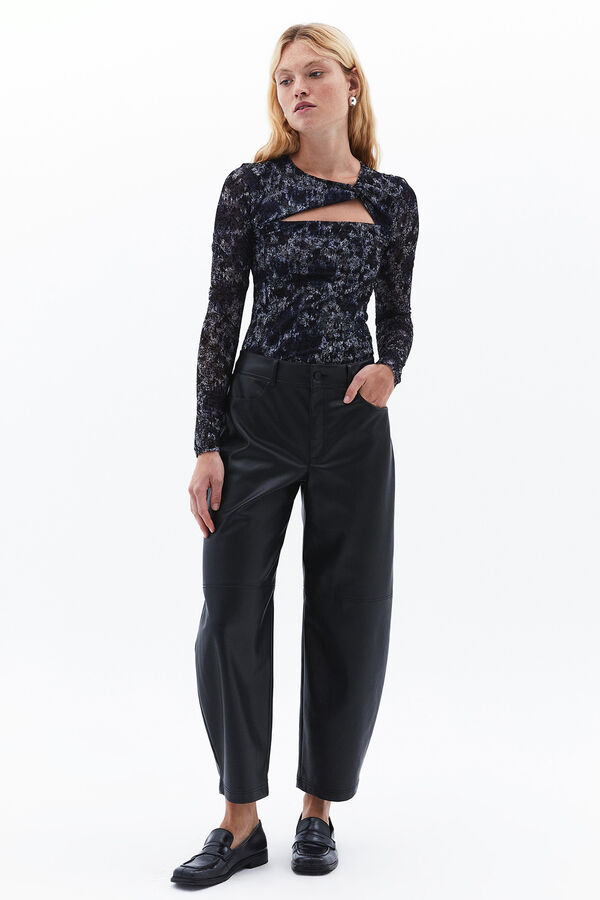 Oxxo Camiseta nudo gris