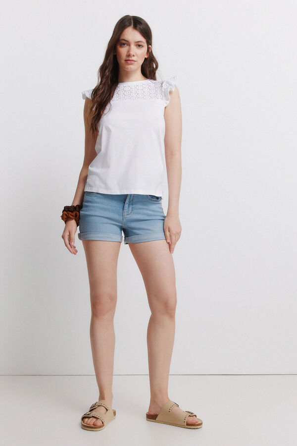 Springfield Camiseta volantes bordado suizo blanco