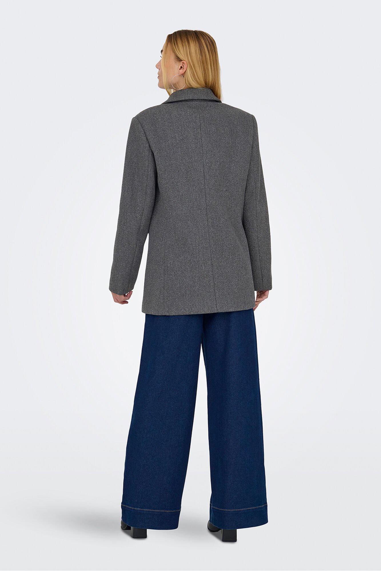 Only Abrigo corto tipo blazer