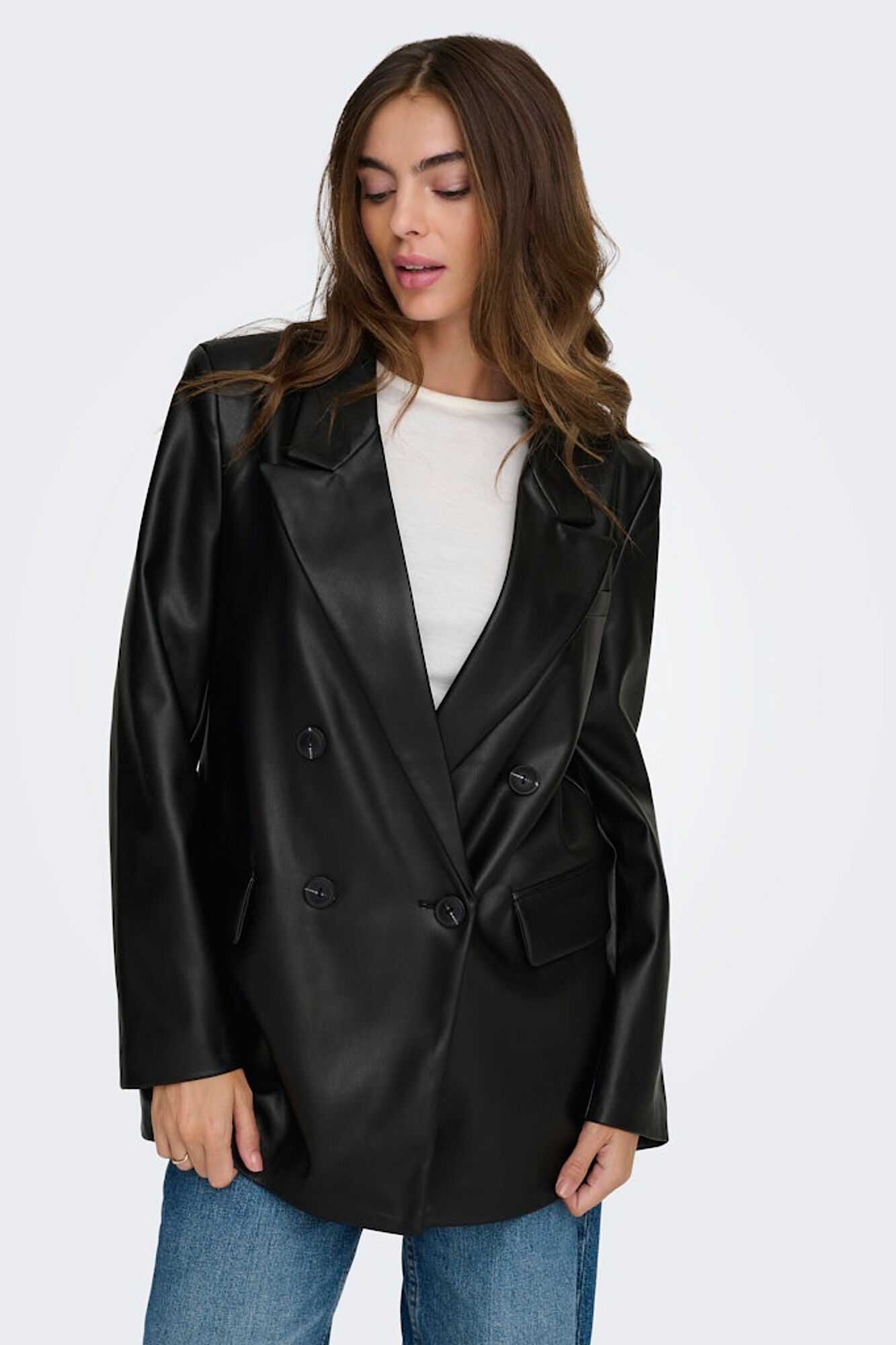 Only Blazer cruzada de piel vegana