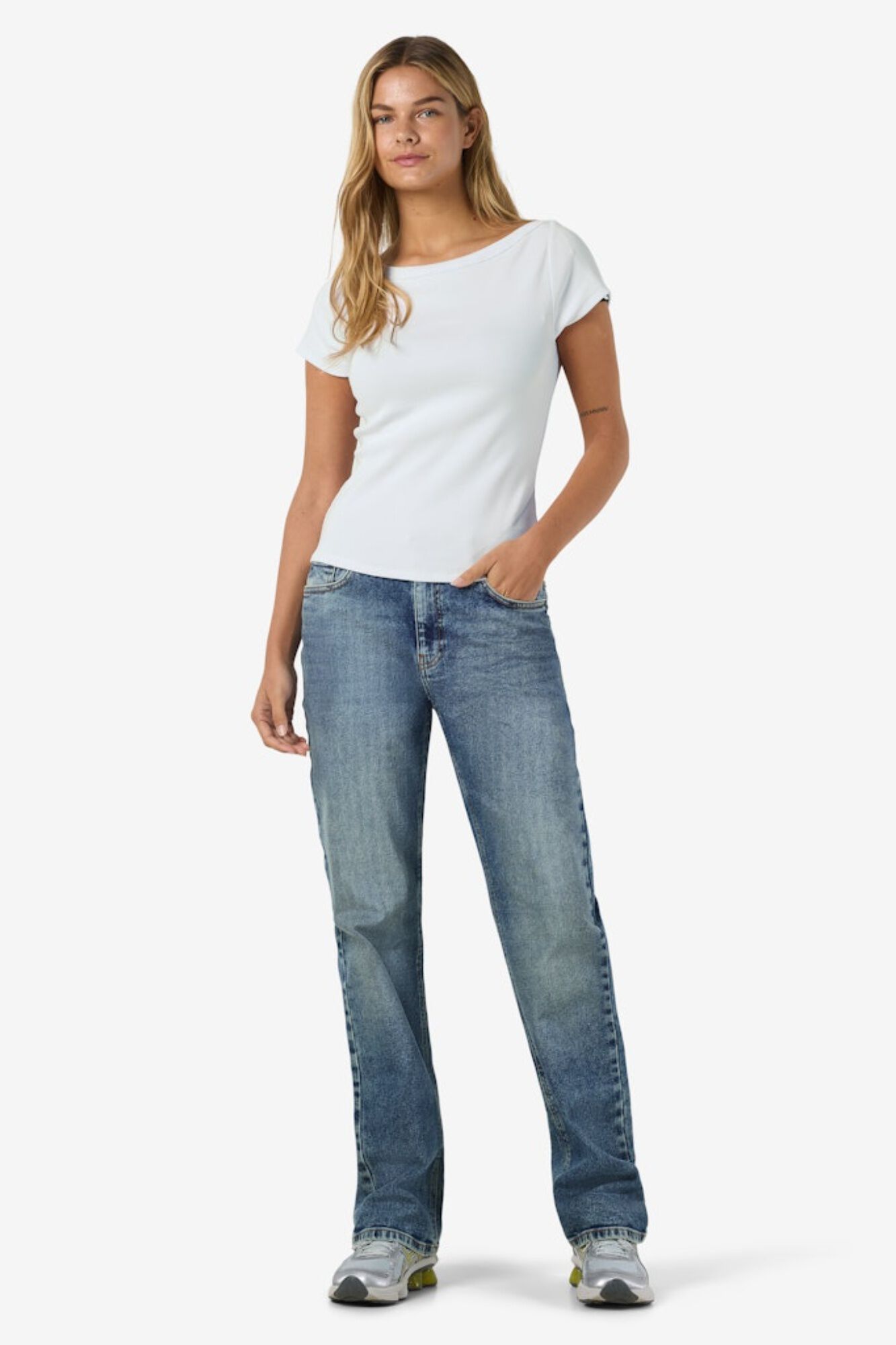 Noisy May Camiseta de manga corta con cuello barco