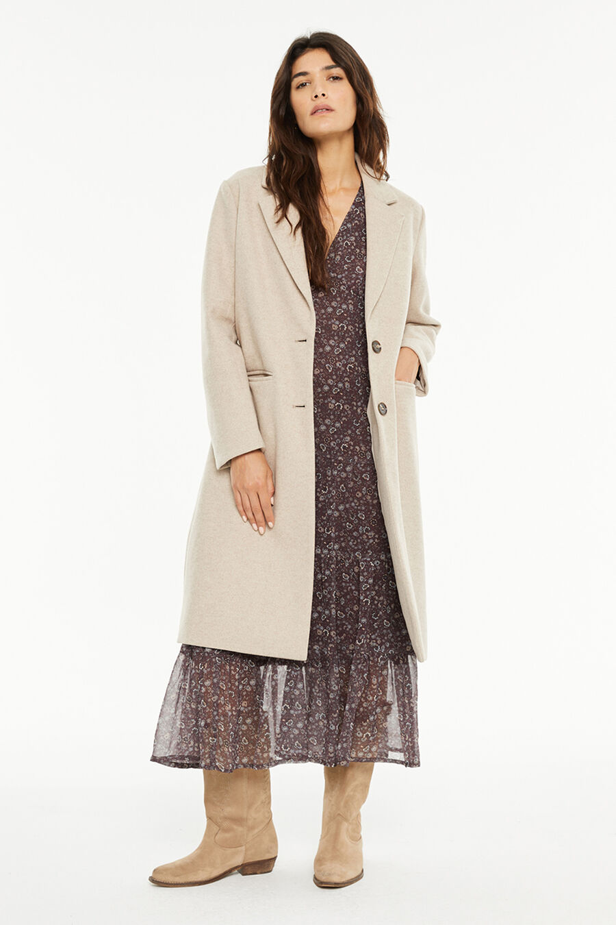 Abrigo largo bolsillos