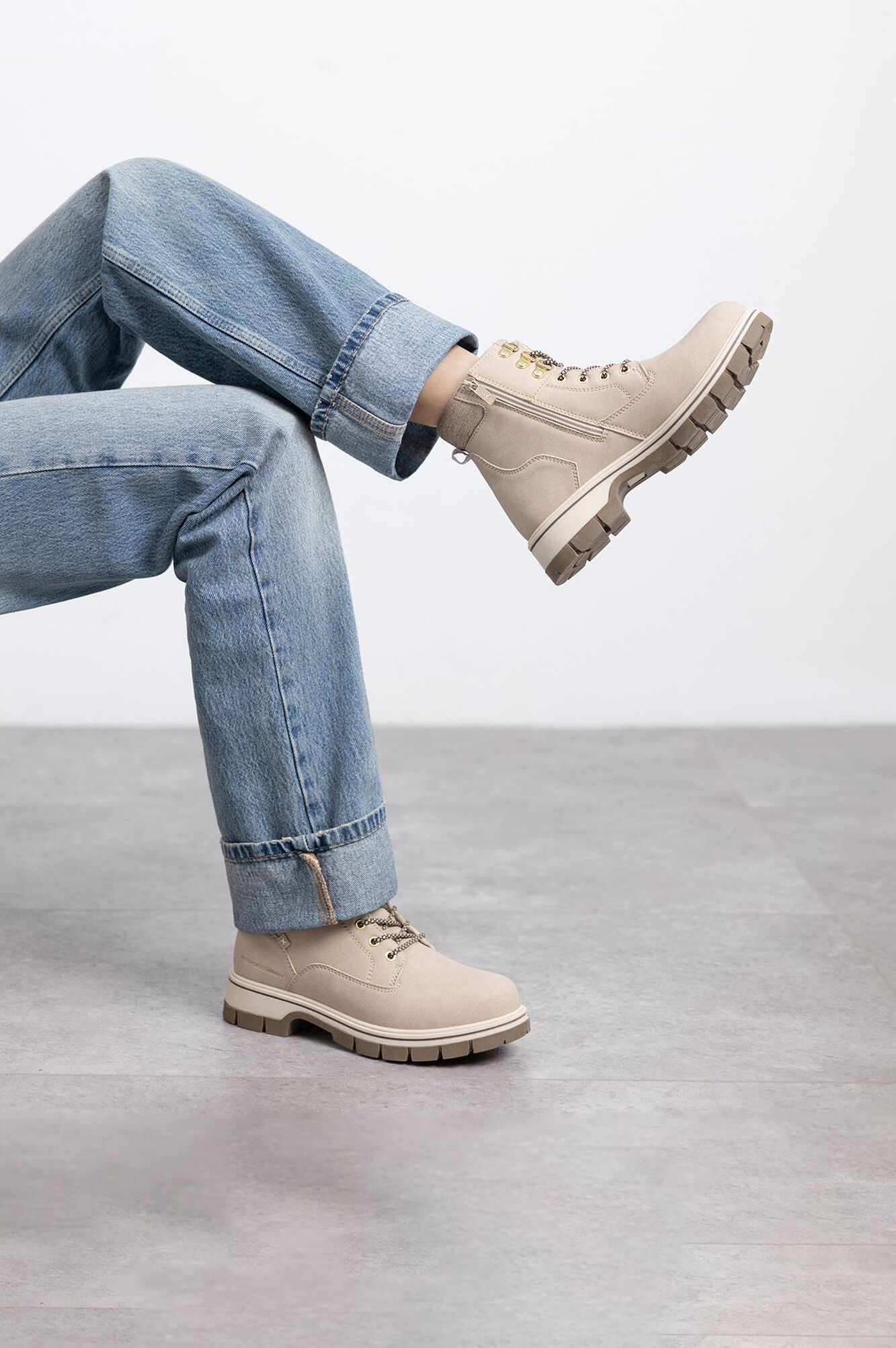 XTI Bota estilo militar