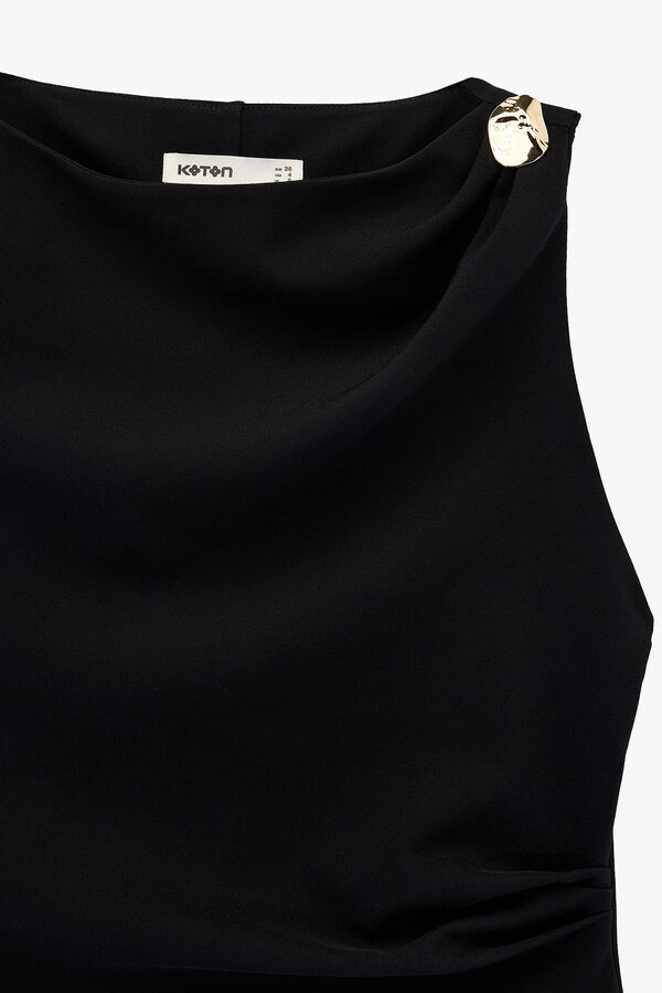 Koton Top sin mangas detalle met&aacute;lico negro