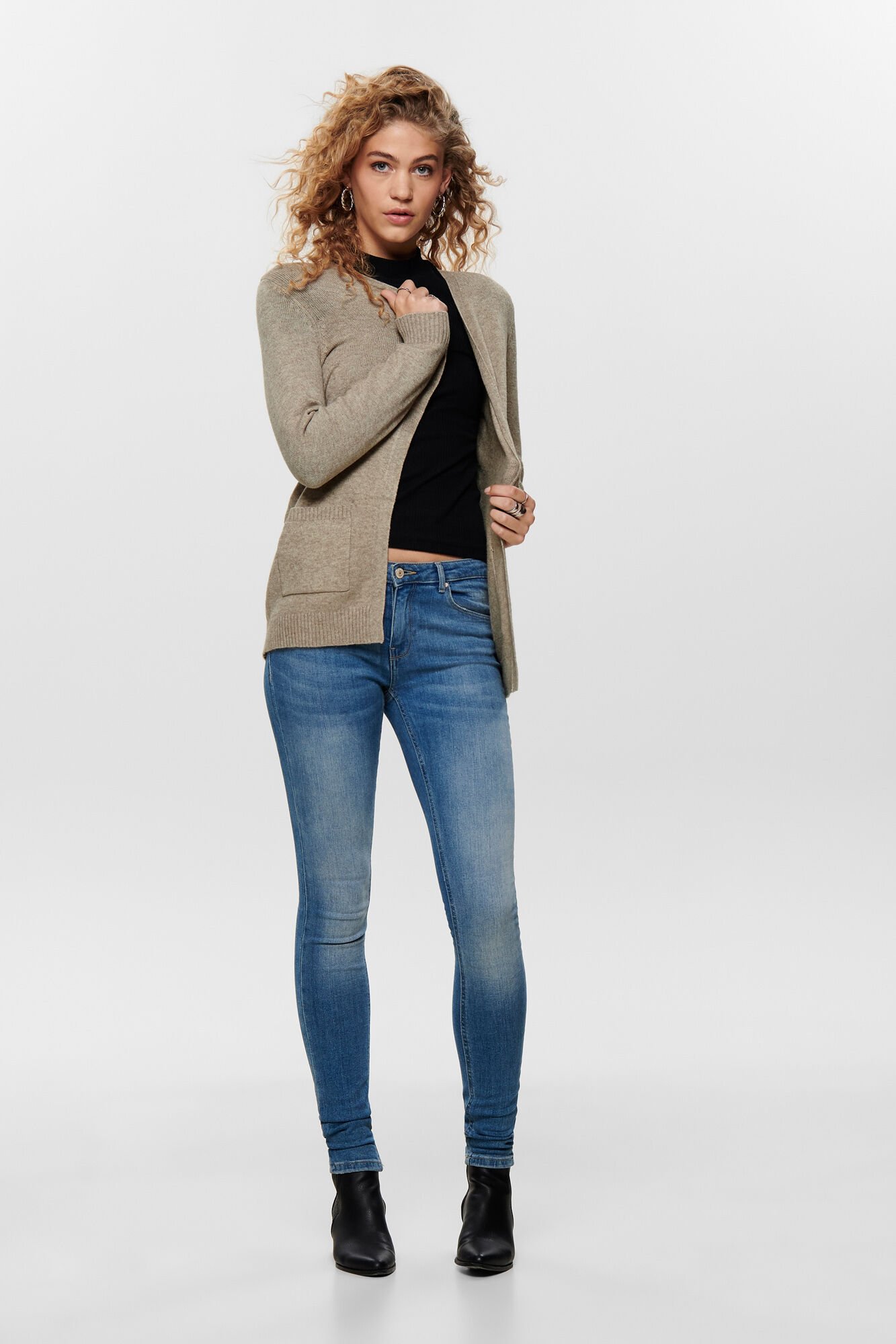 Only C&aacute;rdigan con bolsillos