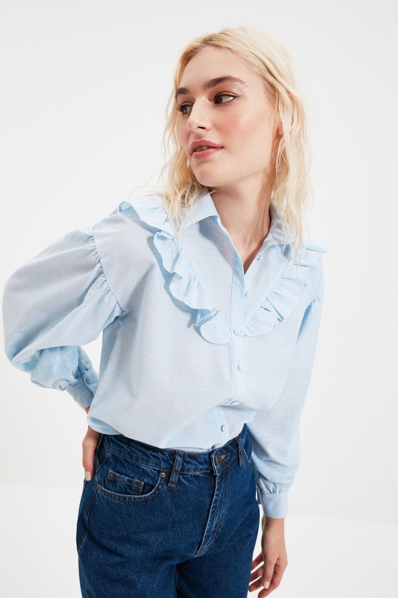 Trendyol Camisa detalle volantes