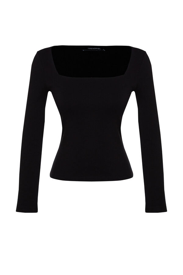 Trendyol Tight blouse Crna