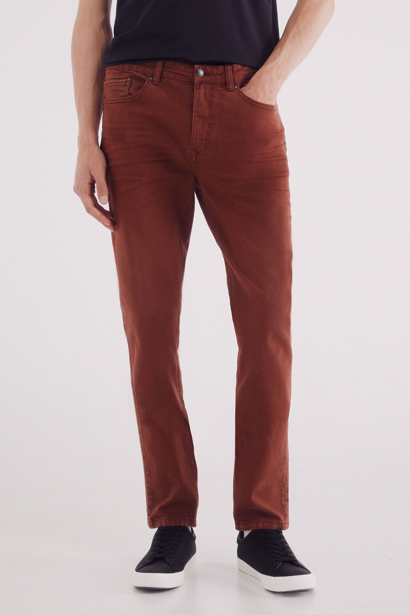 Springfield Pantal&oacute;n 5 bolsillos color slim fit