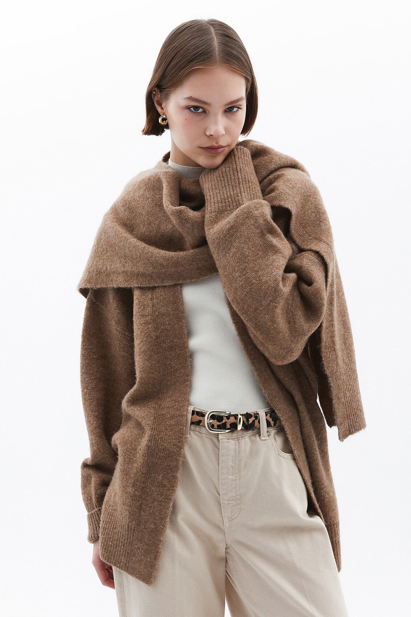 Oxxo C&aacute;rdigan con detalle de chal