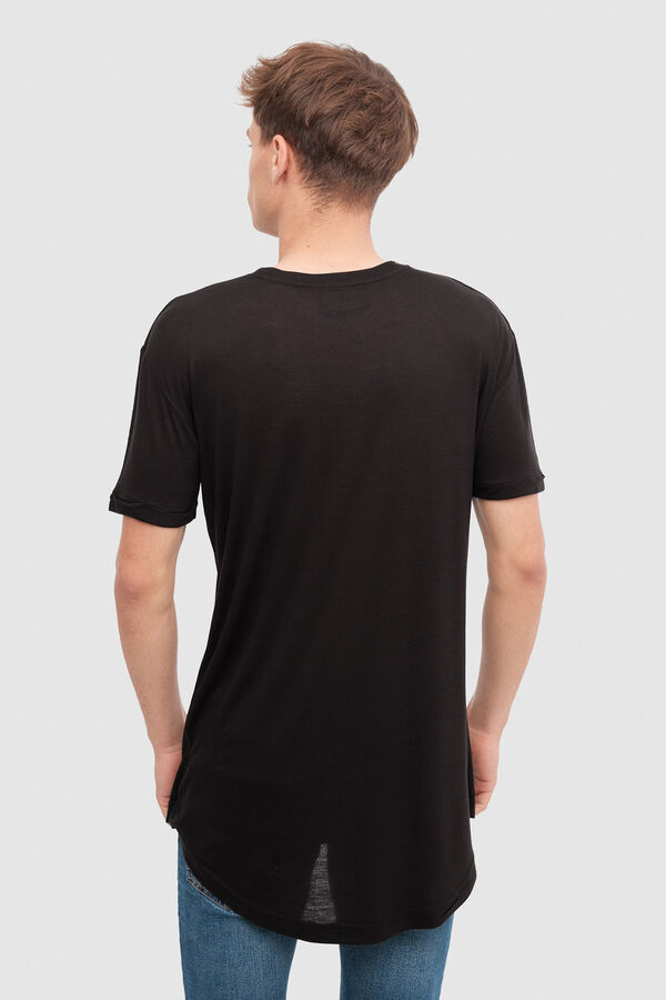 Inside Camiseta B&aacute;sica Longa preto