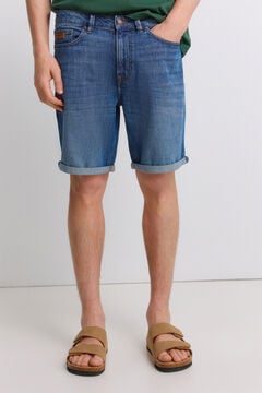 Springfield Ultraleichte Slim-Fit-Jeans-Bermudas