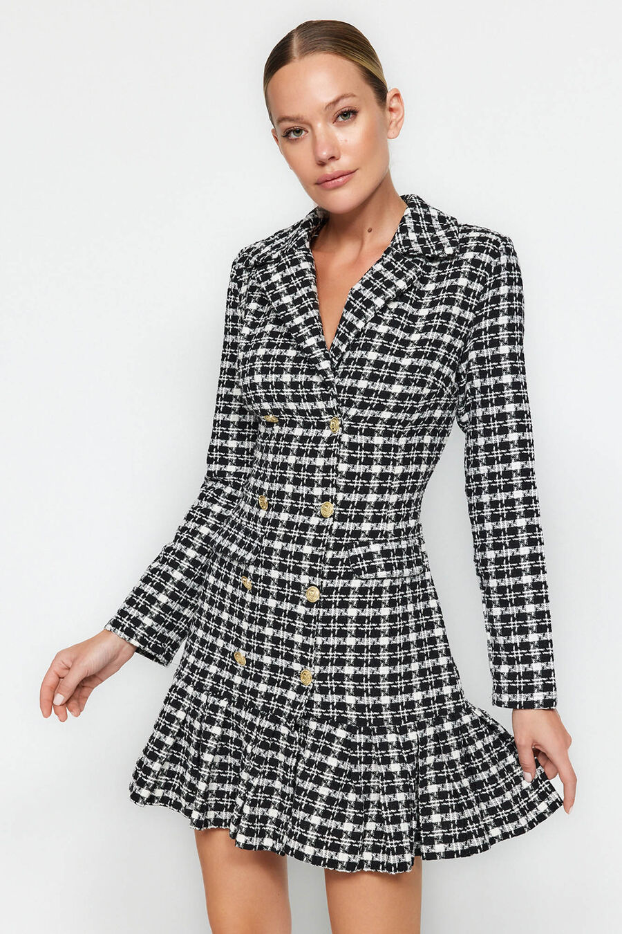 Vestido mini botones